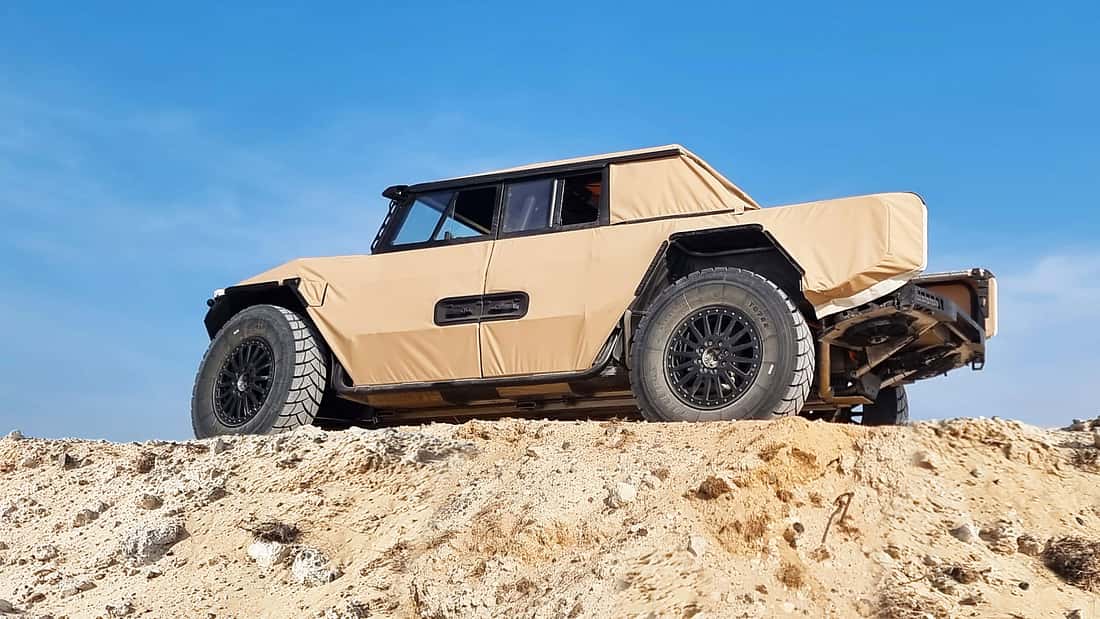 Fering Pioneer will den Defender Wolf 1 beerben: Mit 7.000 km Reichweite und Stoff-Karosse ins Gefecht