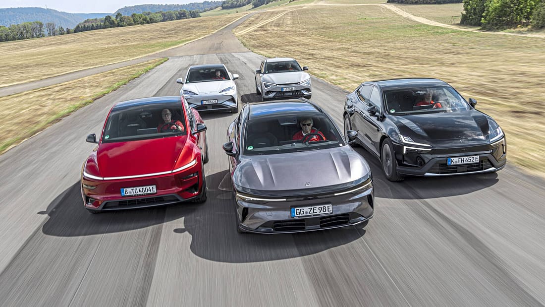 Fünf Elektro Crossover im Test: Wenn 650 PS plötzlich Alltag werden