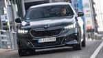 BMW 550e, Teaserbild