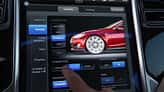 Tesla Model S, Display