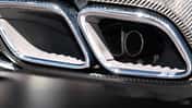 New York Auto Show Auspuff Apfel Fake Test
