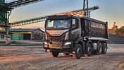 Iveco T-Way 8x4 Lkw