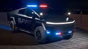 Tesla Cybertruck Polizeiauto Up.Fit Unplugged Performance