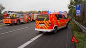 Feuerwehr Rettungswagen Autobahn Unfall