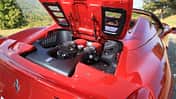 Ferrari 458 Spider, Motorhaube, Motorraum