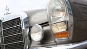 Mercedes 600, Frontscheinwerfer