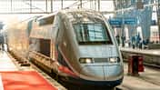 TGV im Bahnhof