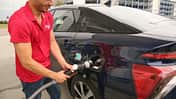 Toyota Mirai, Wasserstoff, Tankstelle