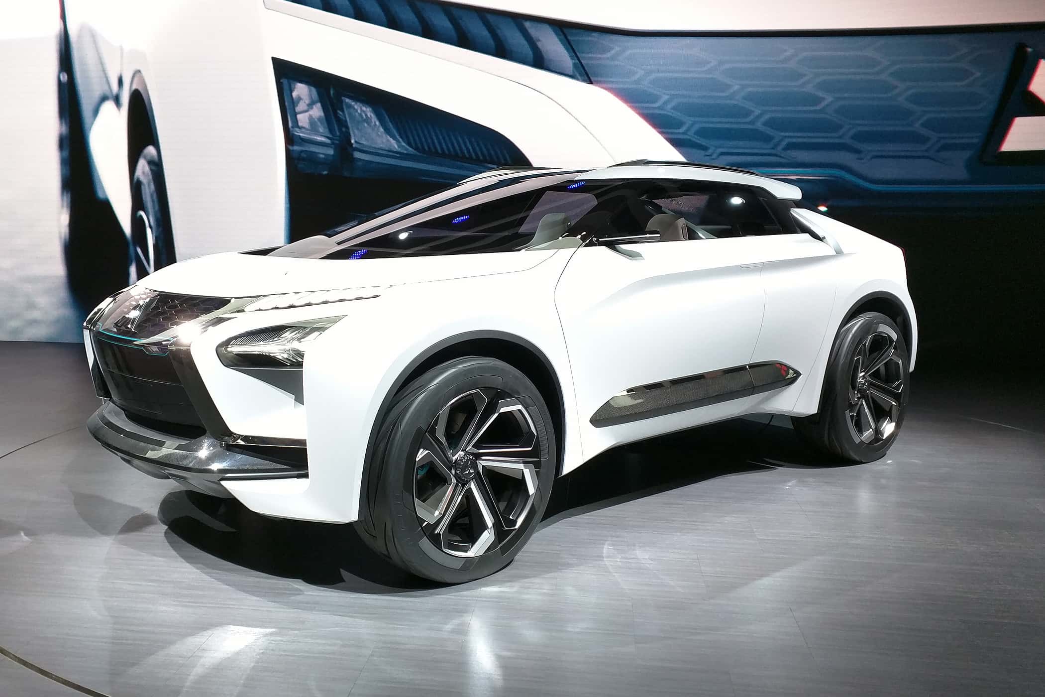 Mitsubishi Electric EMIRAI 4 Smart Mobility Concept Car