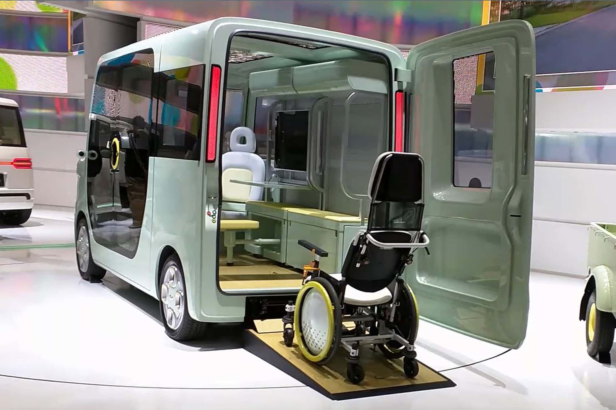 Daihatsu DN Pro Cargo Concept