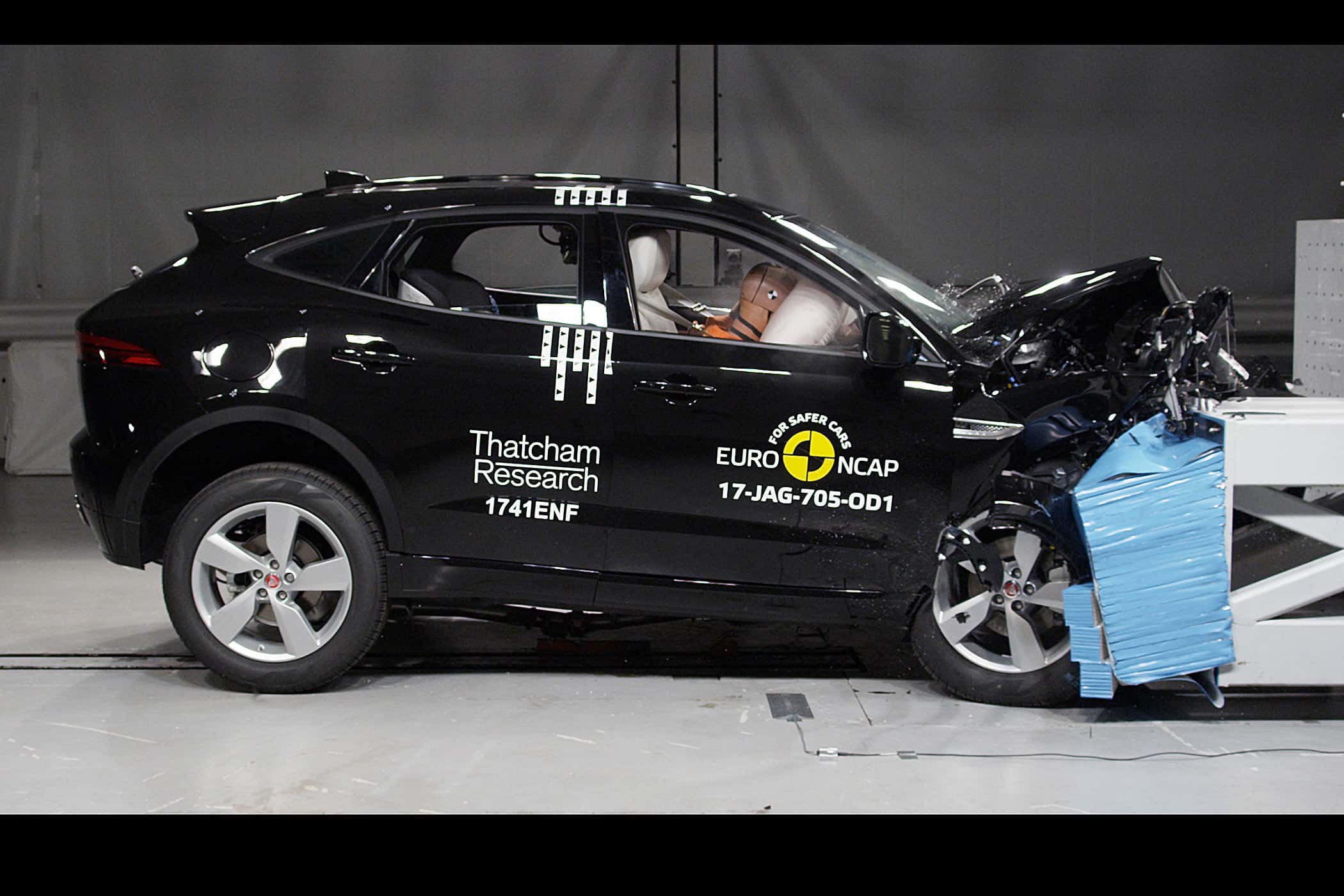EuroNCAP Crashtest Jaguar E-Pace