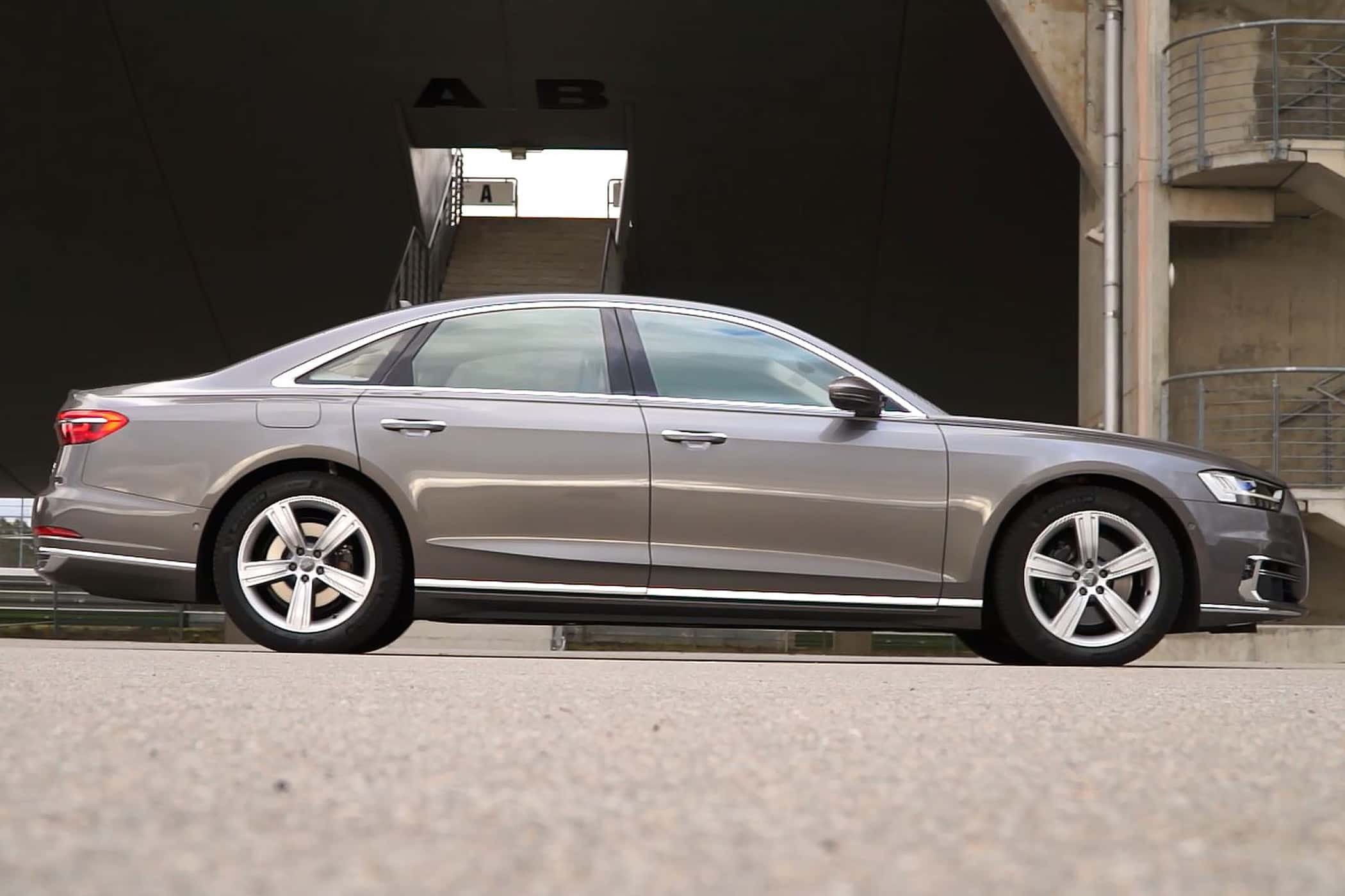 Audi A8 50 TDI quattro