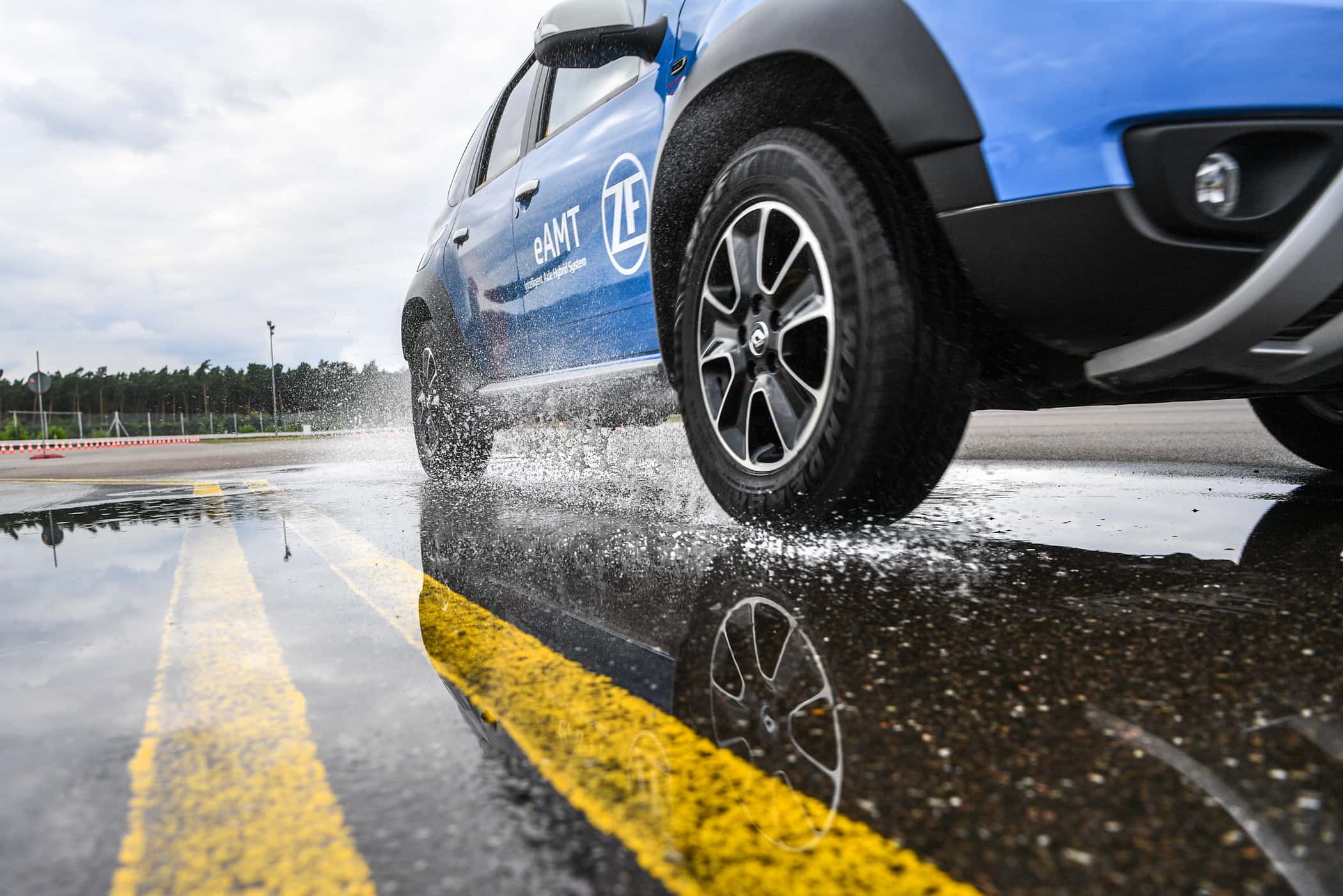 ZF eAMT Hybrid-Achskonzept 2018