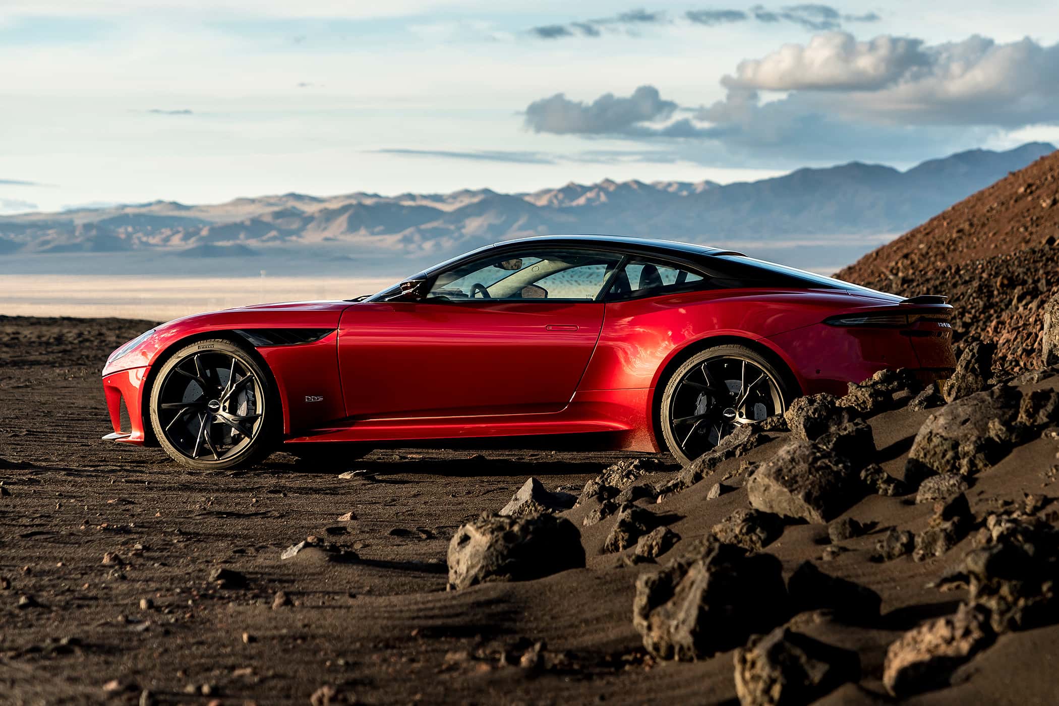 Aston Martin DBS Superleggera