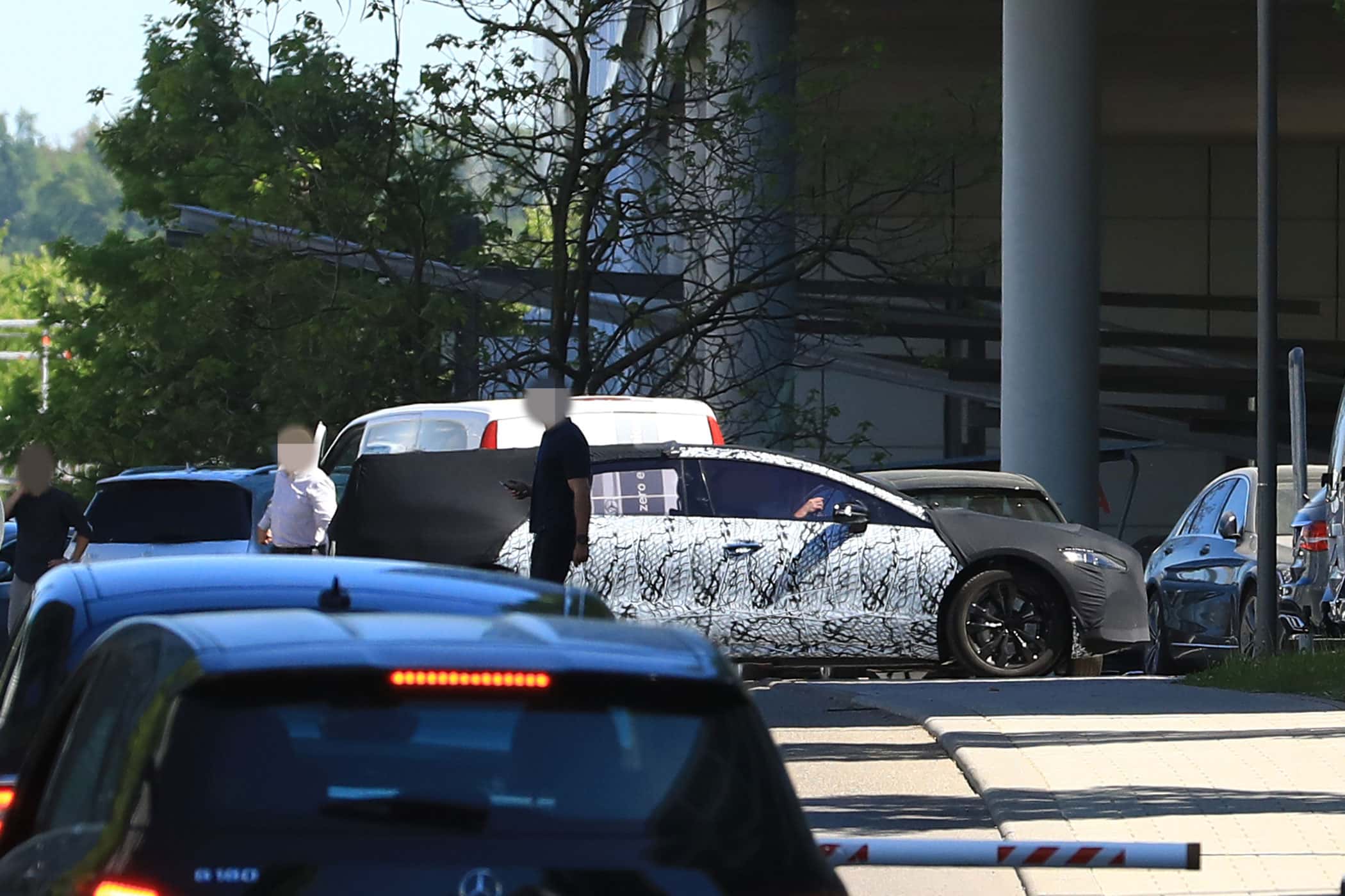 Erlkönig Mercedes EQS