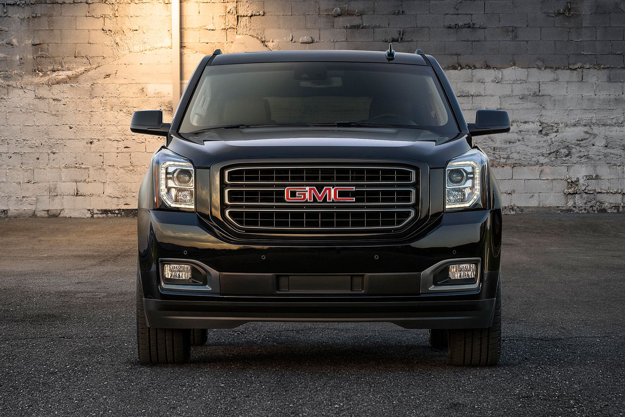 2019 GMC Yukon Graphite Edition 12/2018, 2019 GMC Yukon Graphite Edition