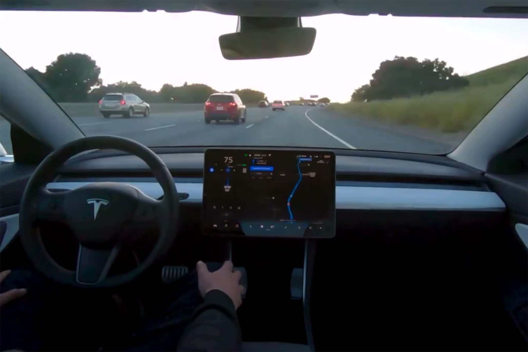 Tesla Autopilot Testfahrt