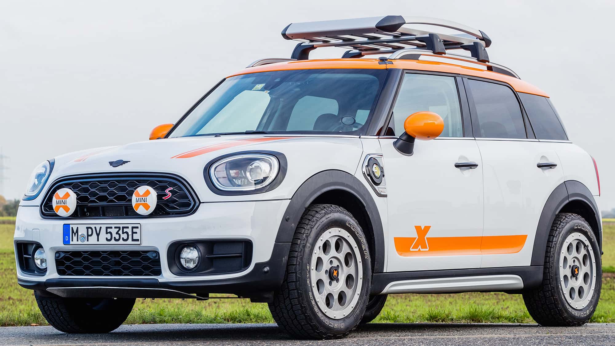 Mini Countryman powered by X-Raid