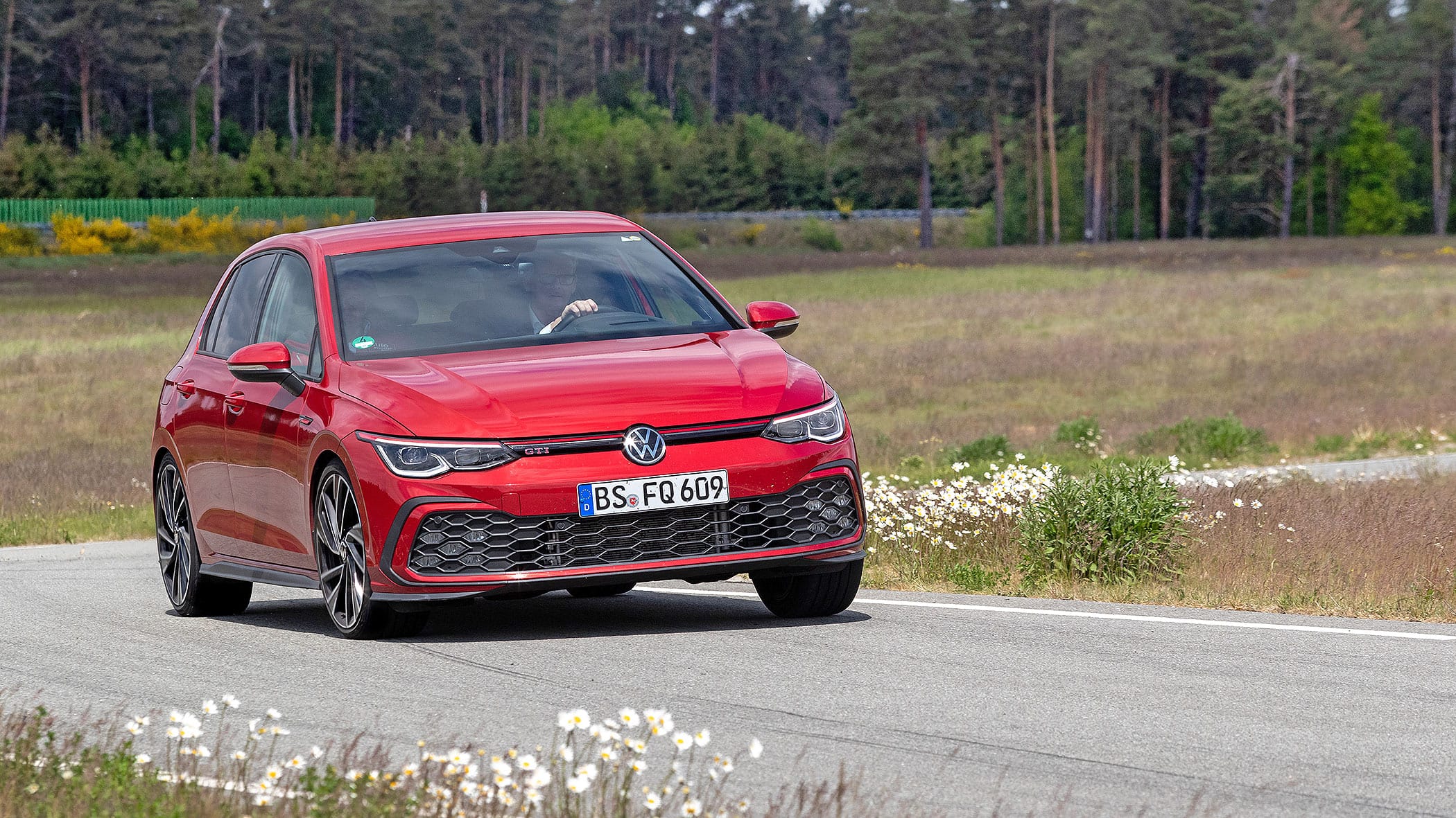 VW Golf 8 GTI GTE plug-in-Hybrid Mitfahrt Vergleich VW Golf 8 GTI GTE