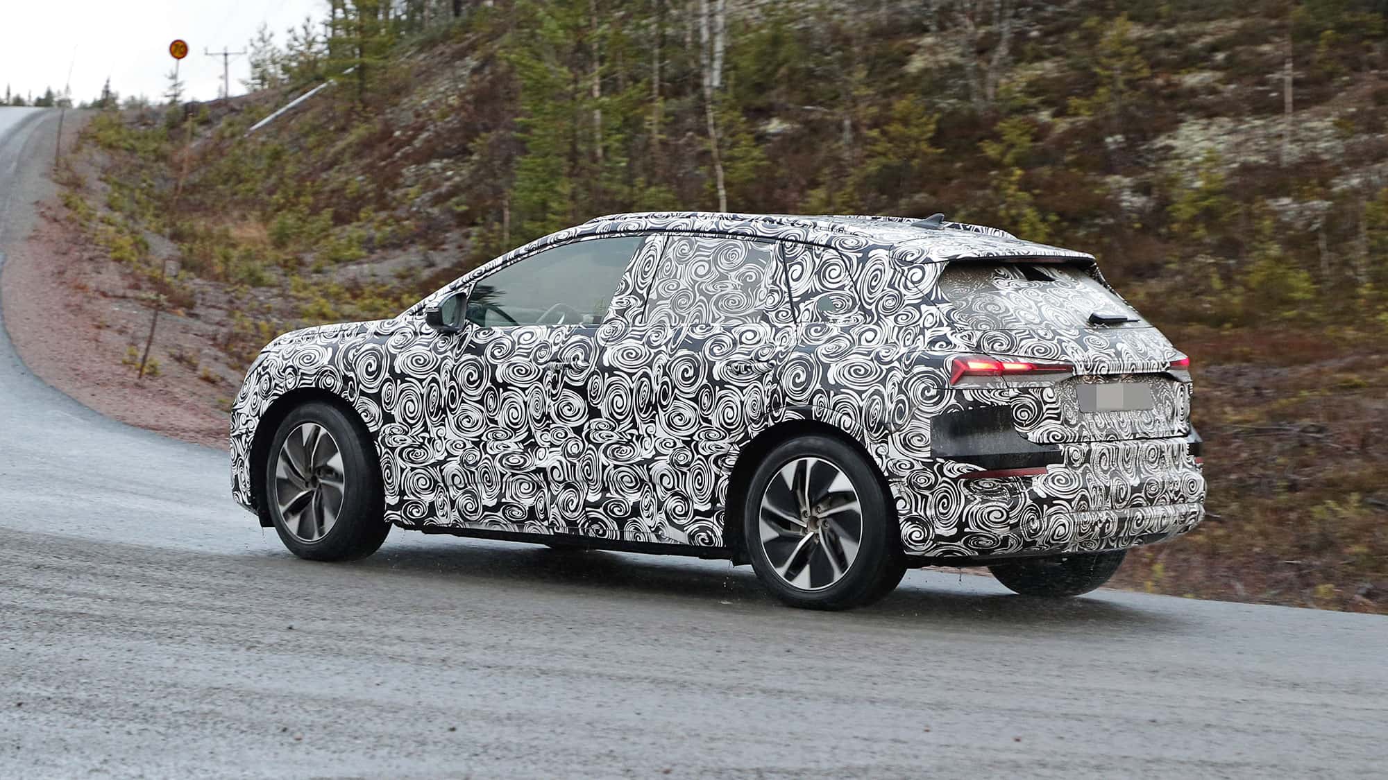 11/2020, Erlkönig, Audi Q4 E-Tron Erlkönig Audi Q4 E-Tron