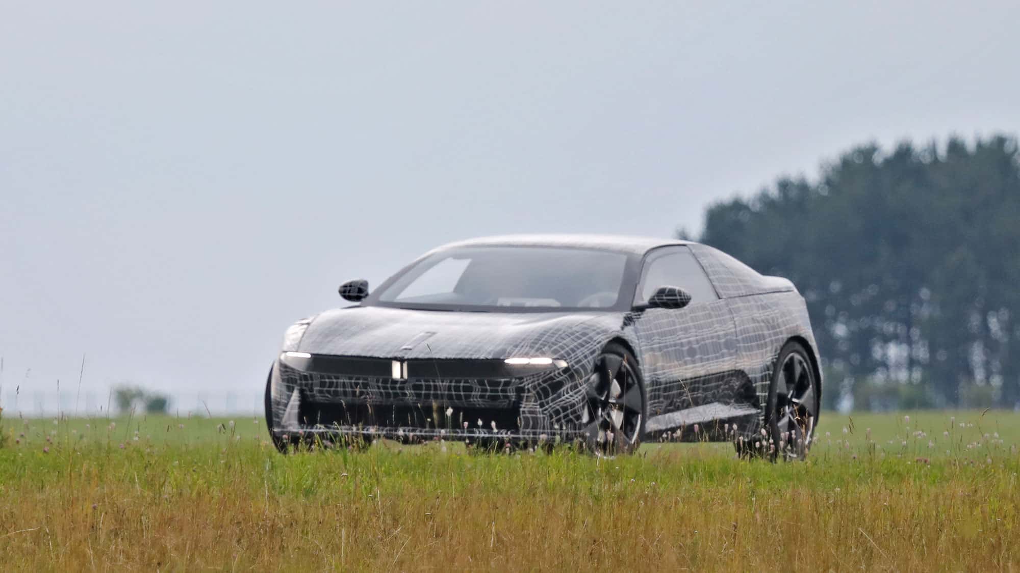 Erlkönig BMW Neue Klasse Coupé