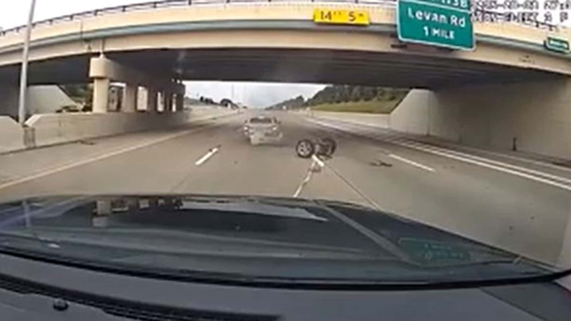 Grappler-Einsatz US-Polizei Autodieb