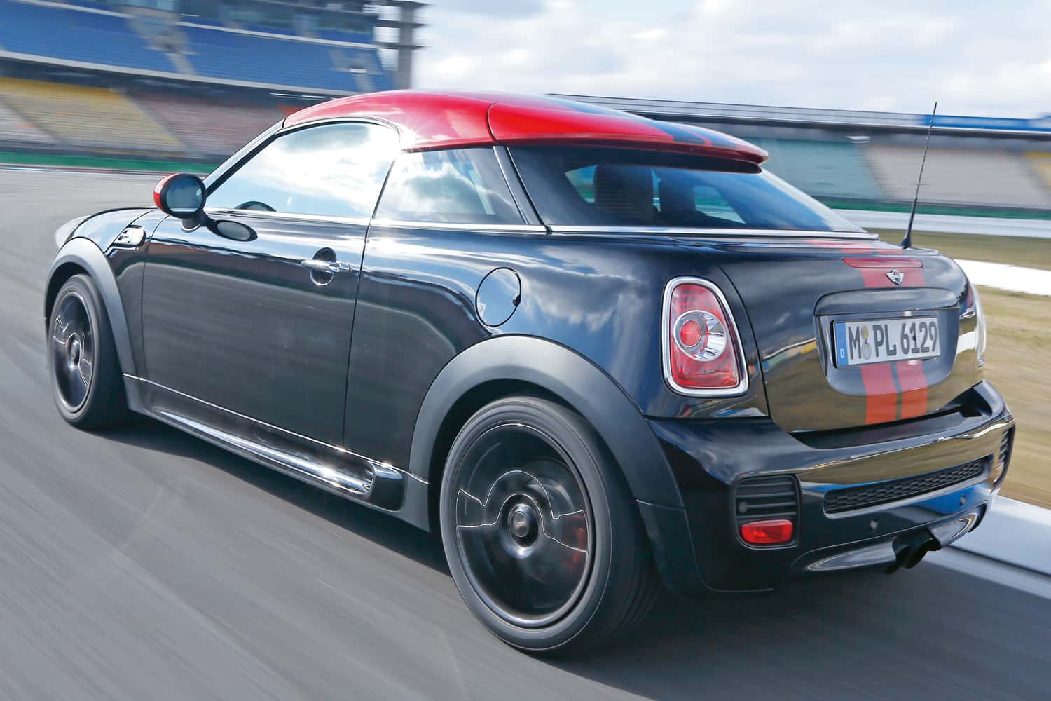 Mini JCW Coupé, Heckansicht