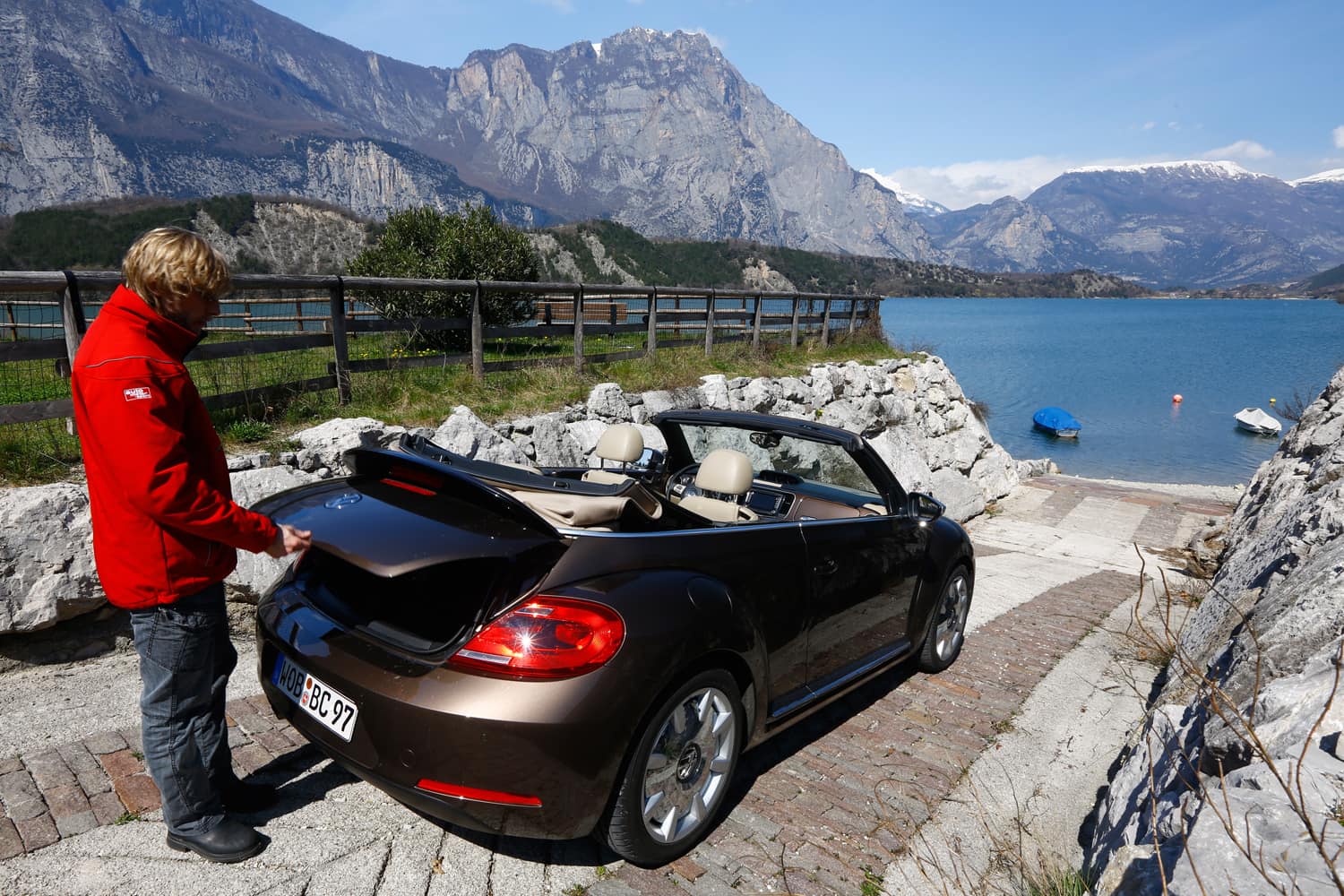 VW Beetle Cabrio 2.0 TDI, Heckansicht, Marcus Peters