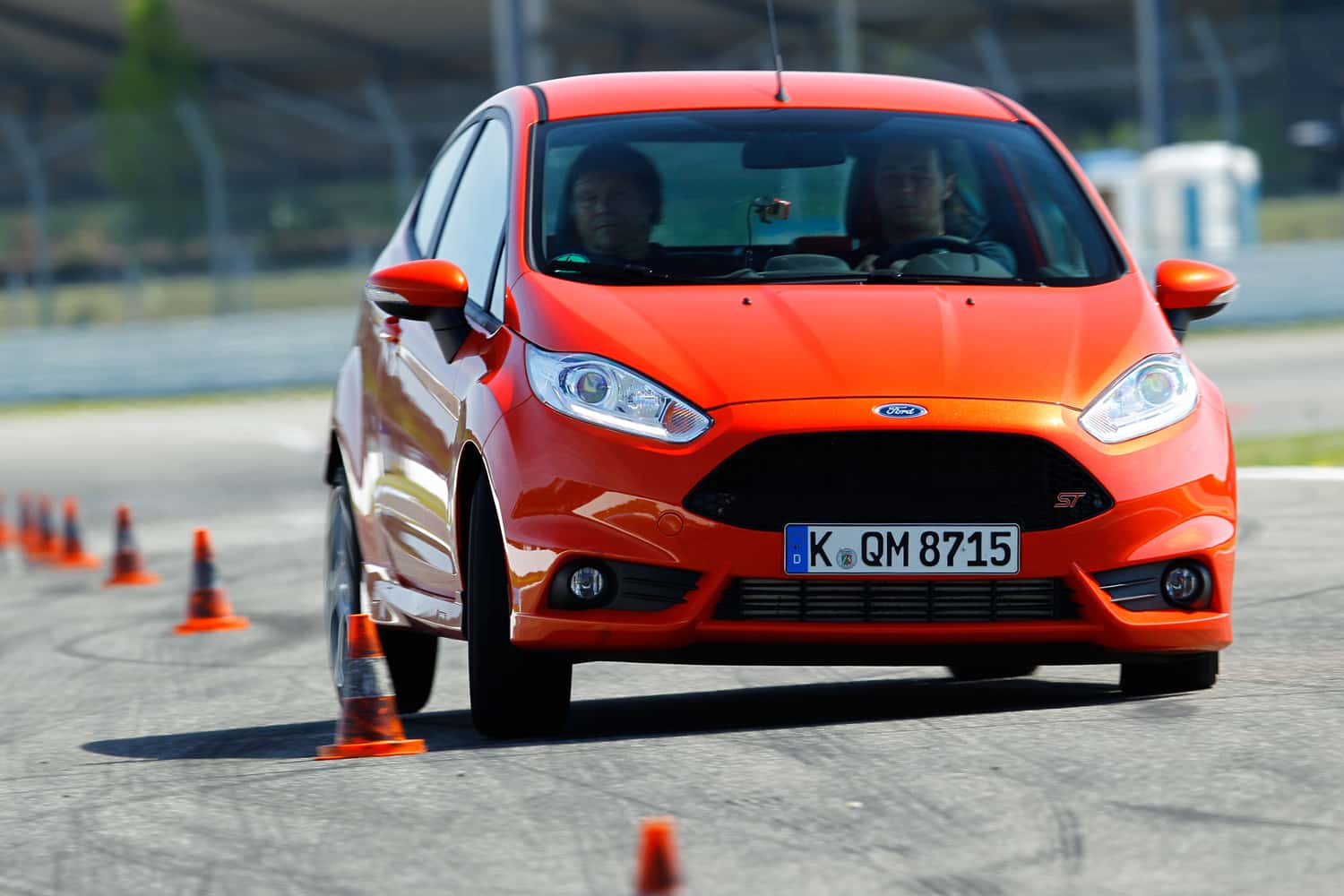 Ford Fiesta ST, Frontansicht, Slalom