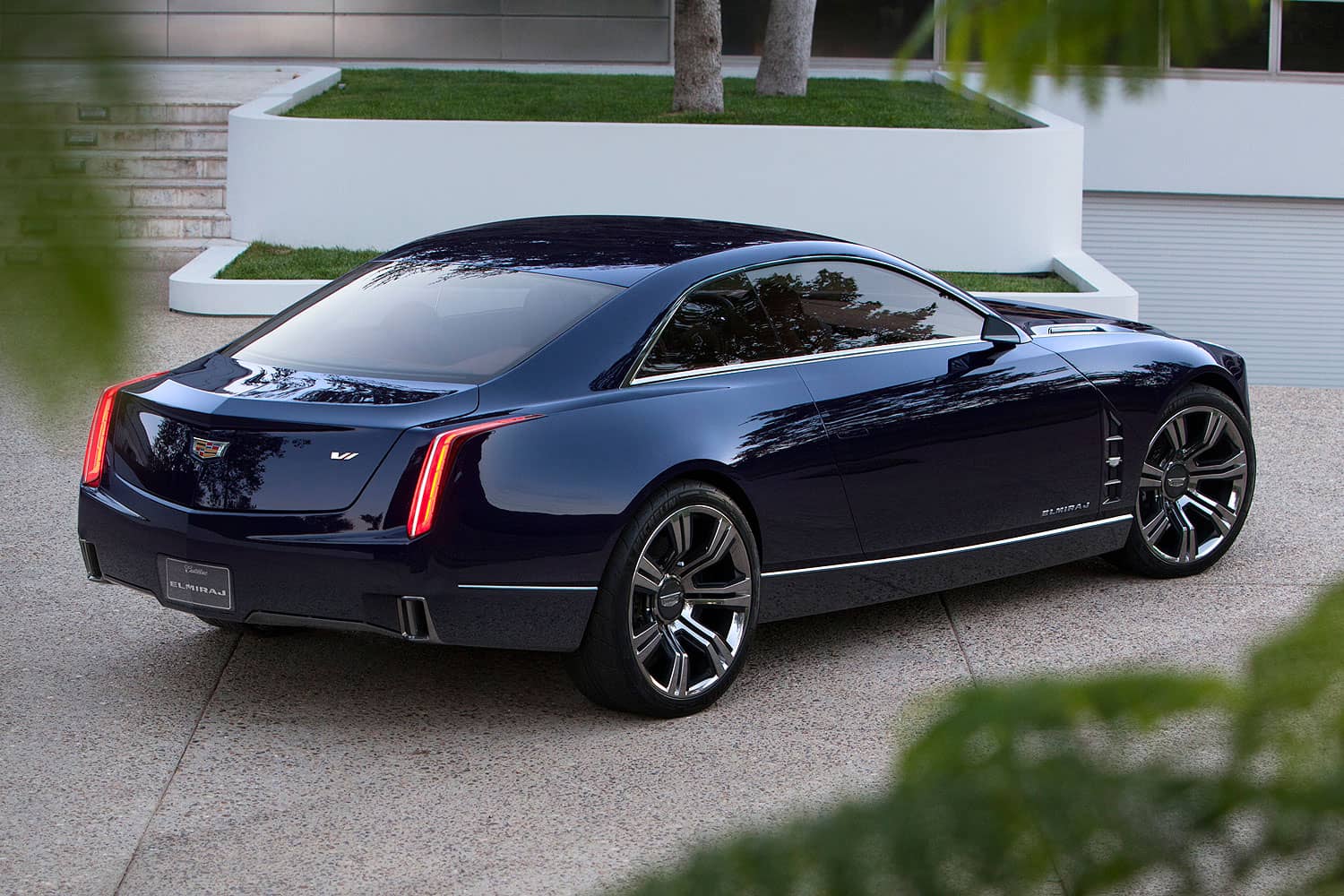 08/2013 Cadillac Elmiraj Concept