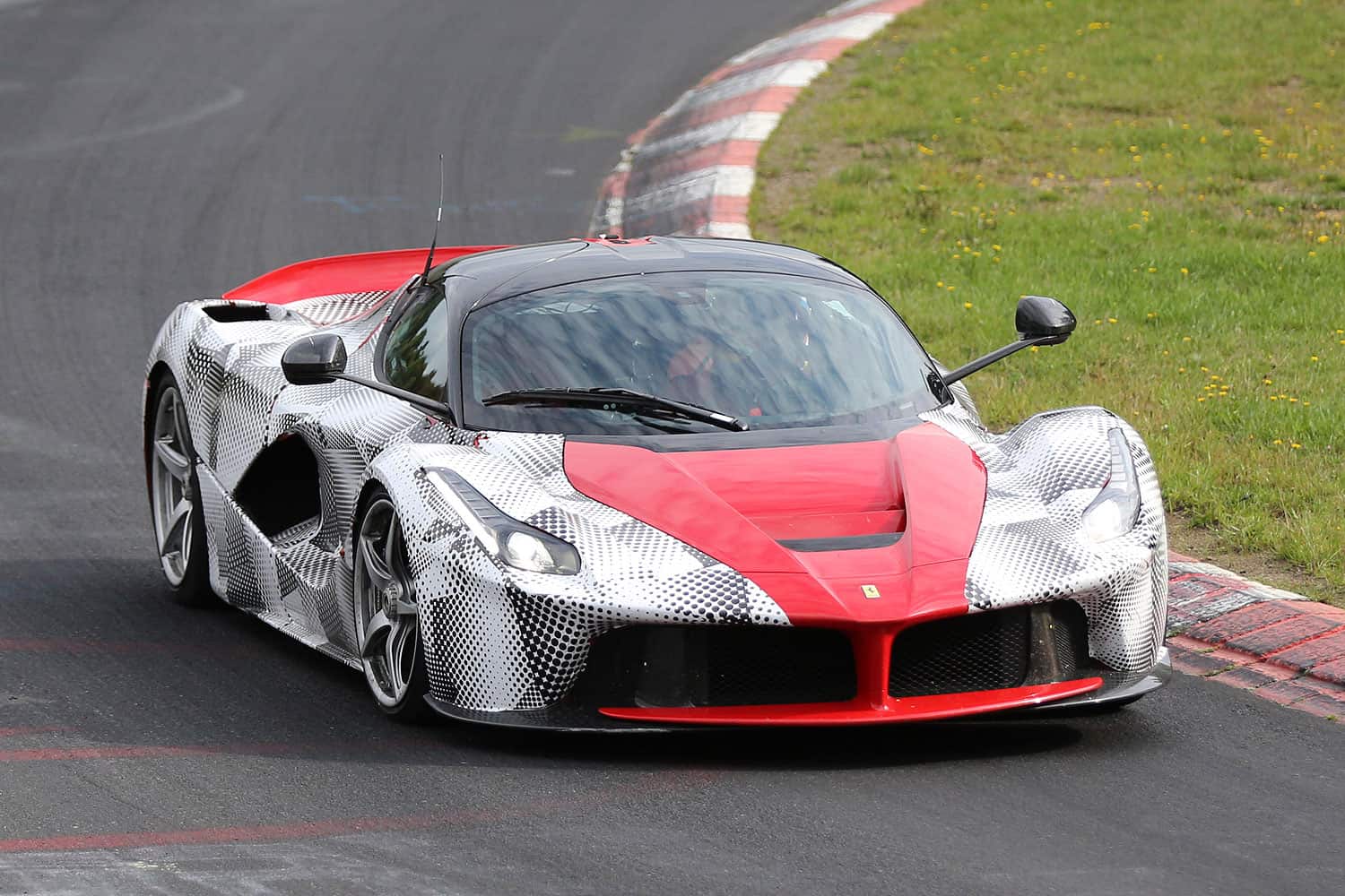 Erlkönig Ferrari LaFerrari