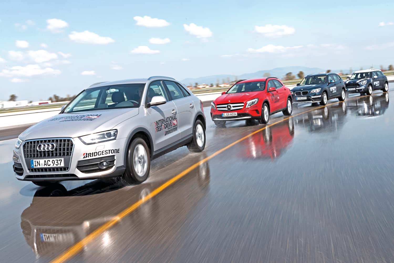 Audi Q3, BMW X1, Mercedes GLA, Mini Countryman Cooper S, Seitenansicht