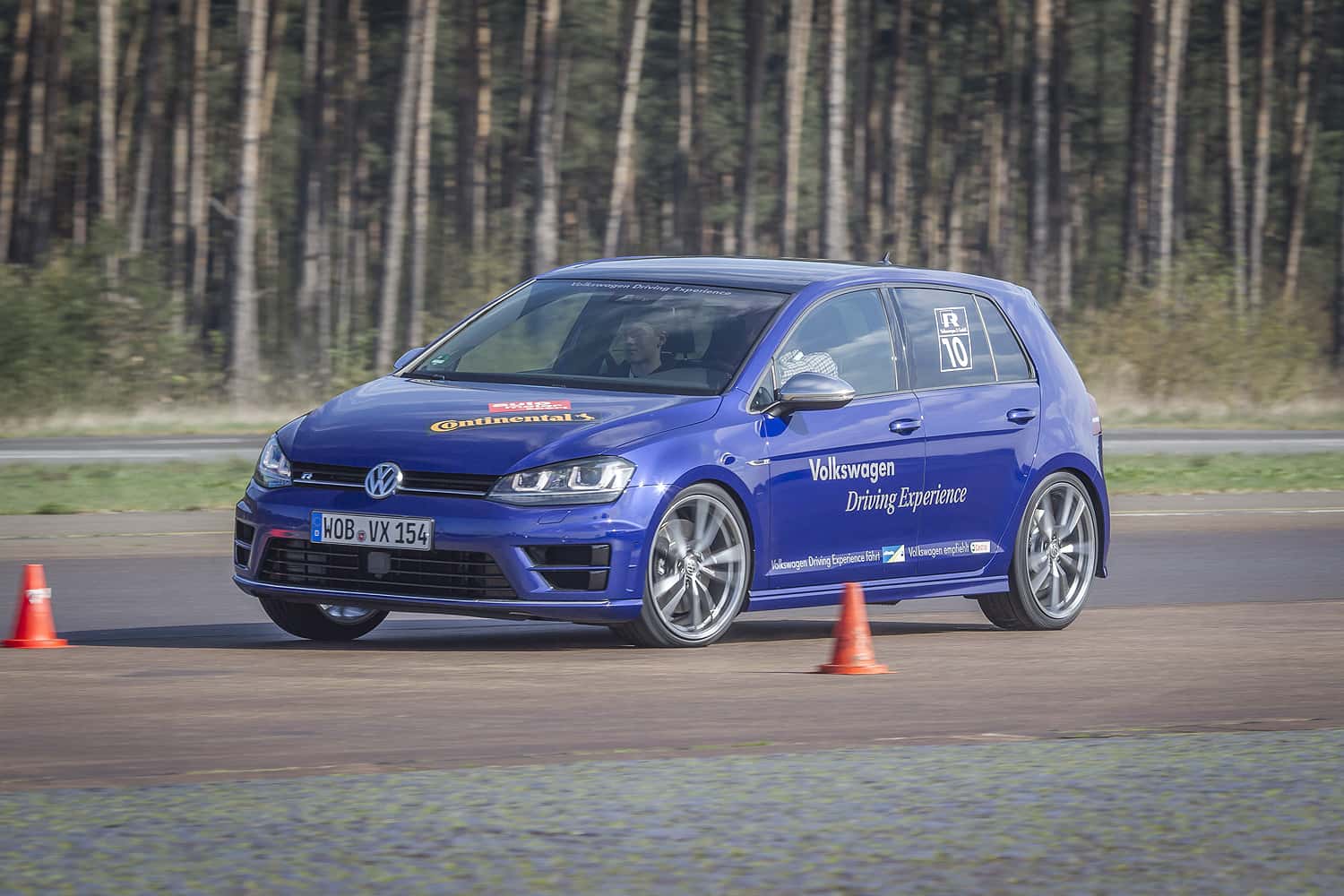 auto motor und sport-Fahrsicherheitstrainings 2014, VW Golf R, Continental
