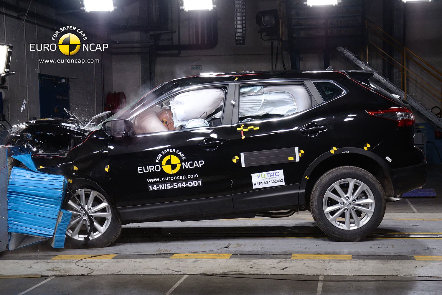 05/2014 EuroNCAP Crashtest Nissan Qashqai