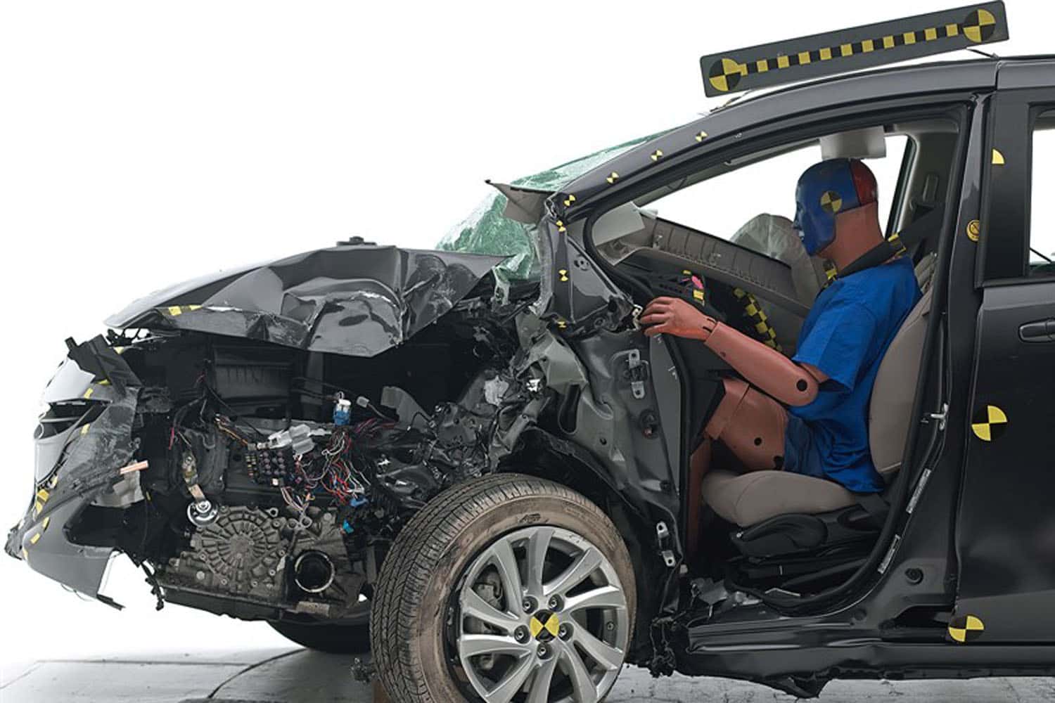 IIHS Crashtest, Mazda 5, 07/2014