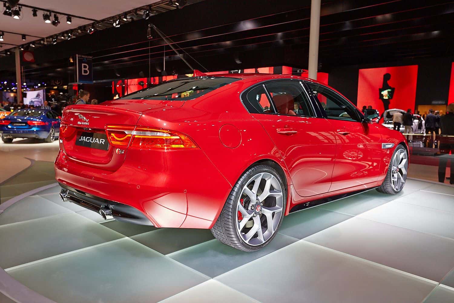 Rundgang Autosalon Paris