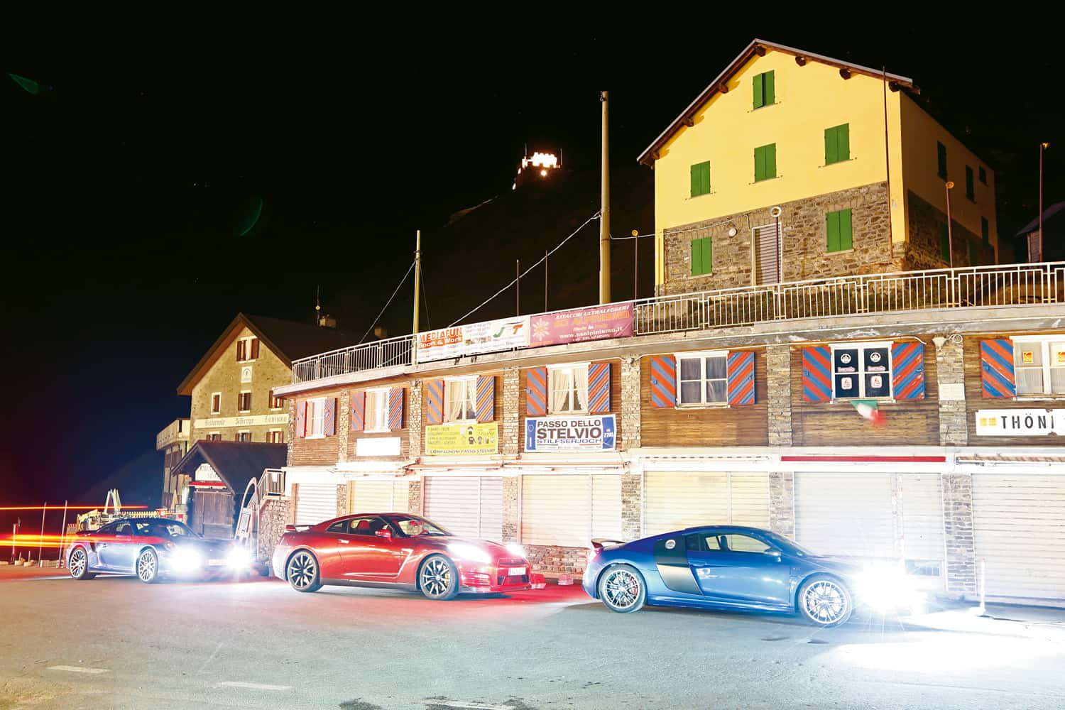 Audi R8 LMX, Nissan GT-R, Porsche 911 Turbo S, Seitenansicht