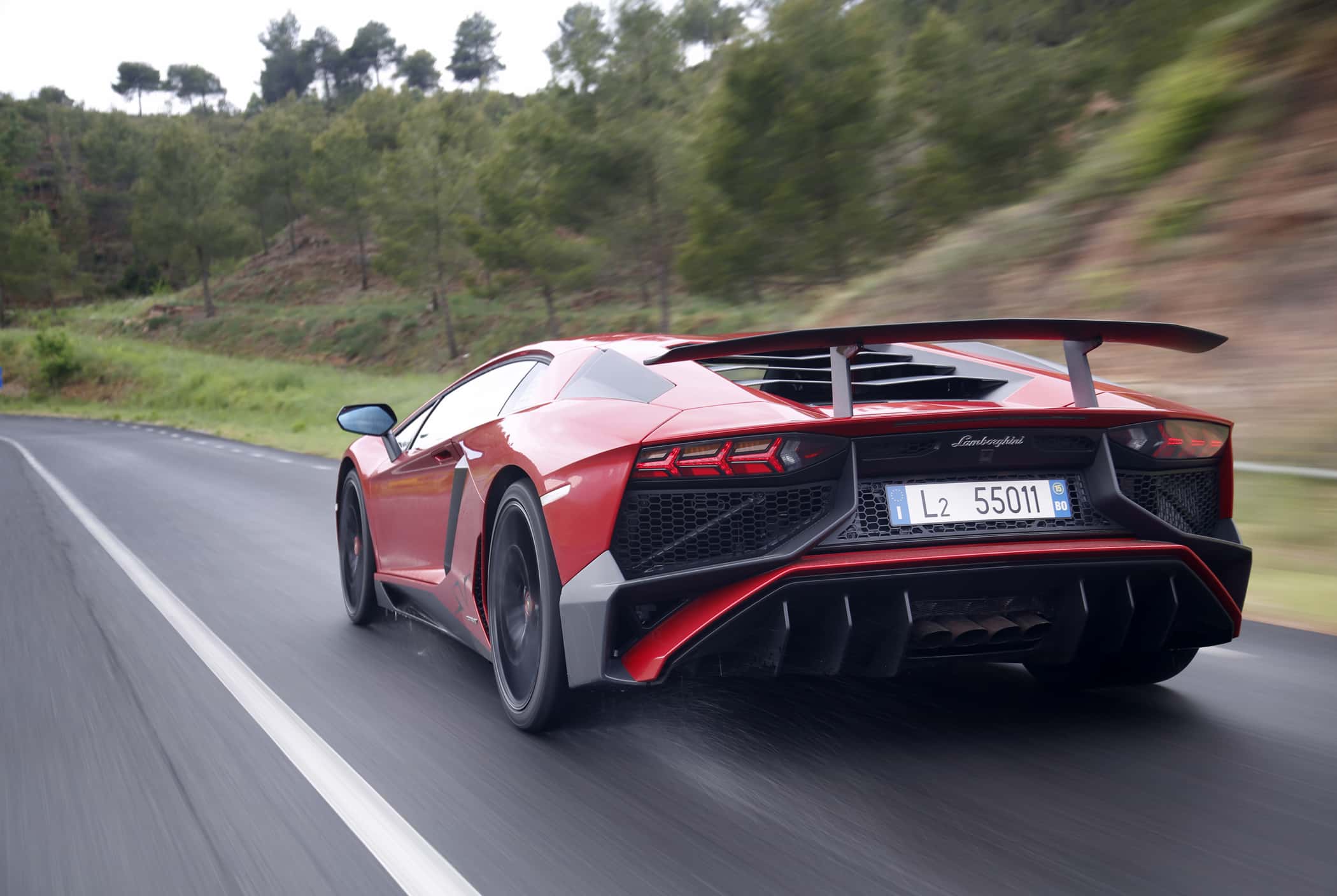 Lamborghini Aventador SV 2015 Lamborghini Aventador SV 2015, Heck, Fahrt