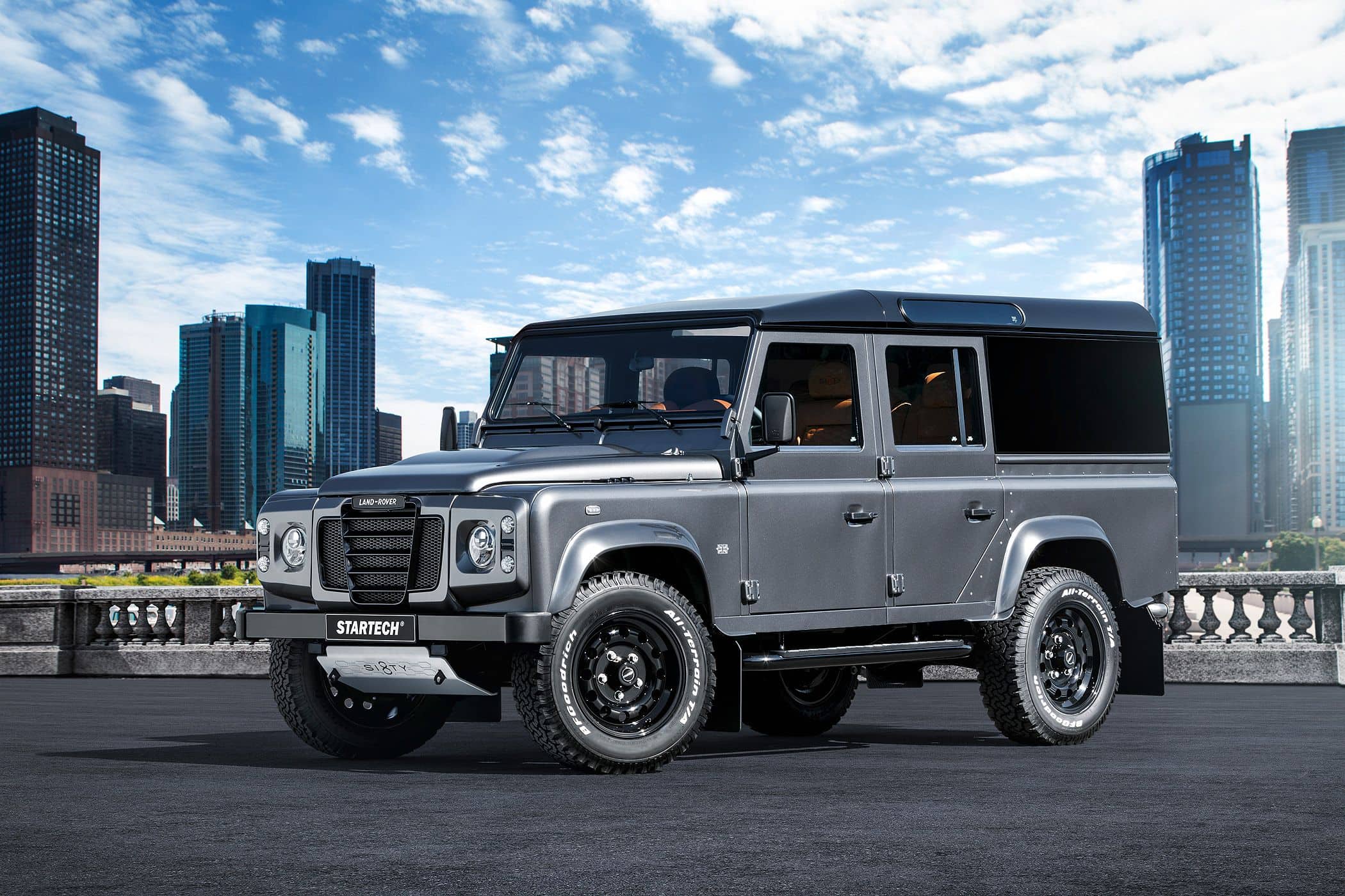 Land Rover Defender Startech Sixty8