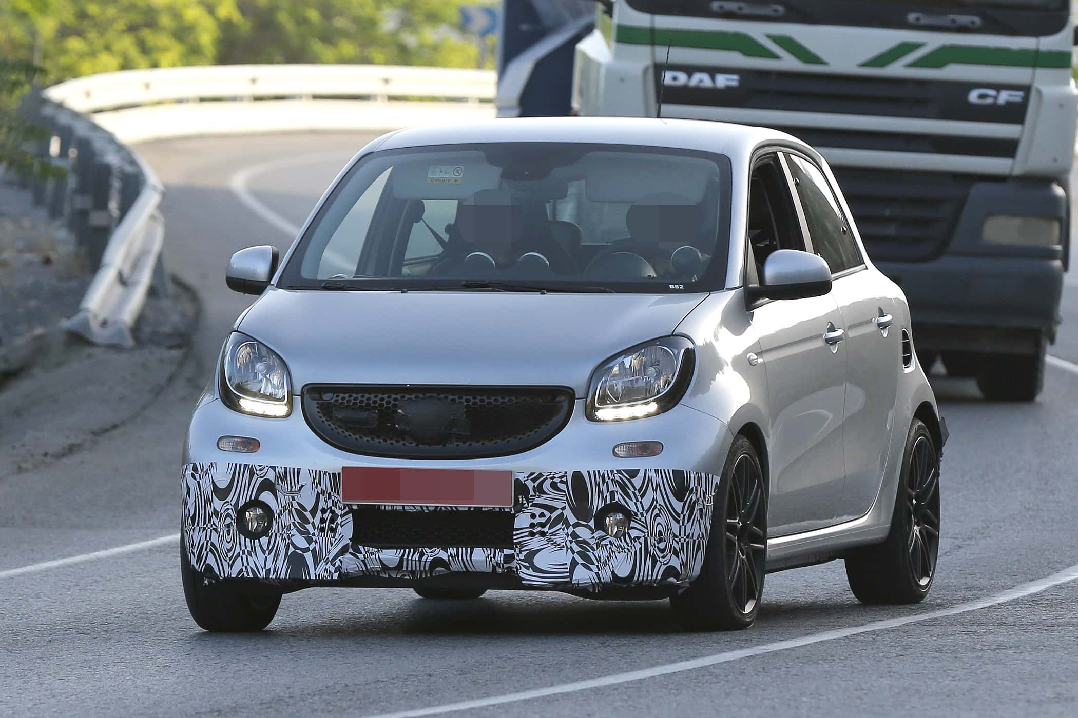 Erlkönig Brabus Smart Forfour