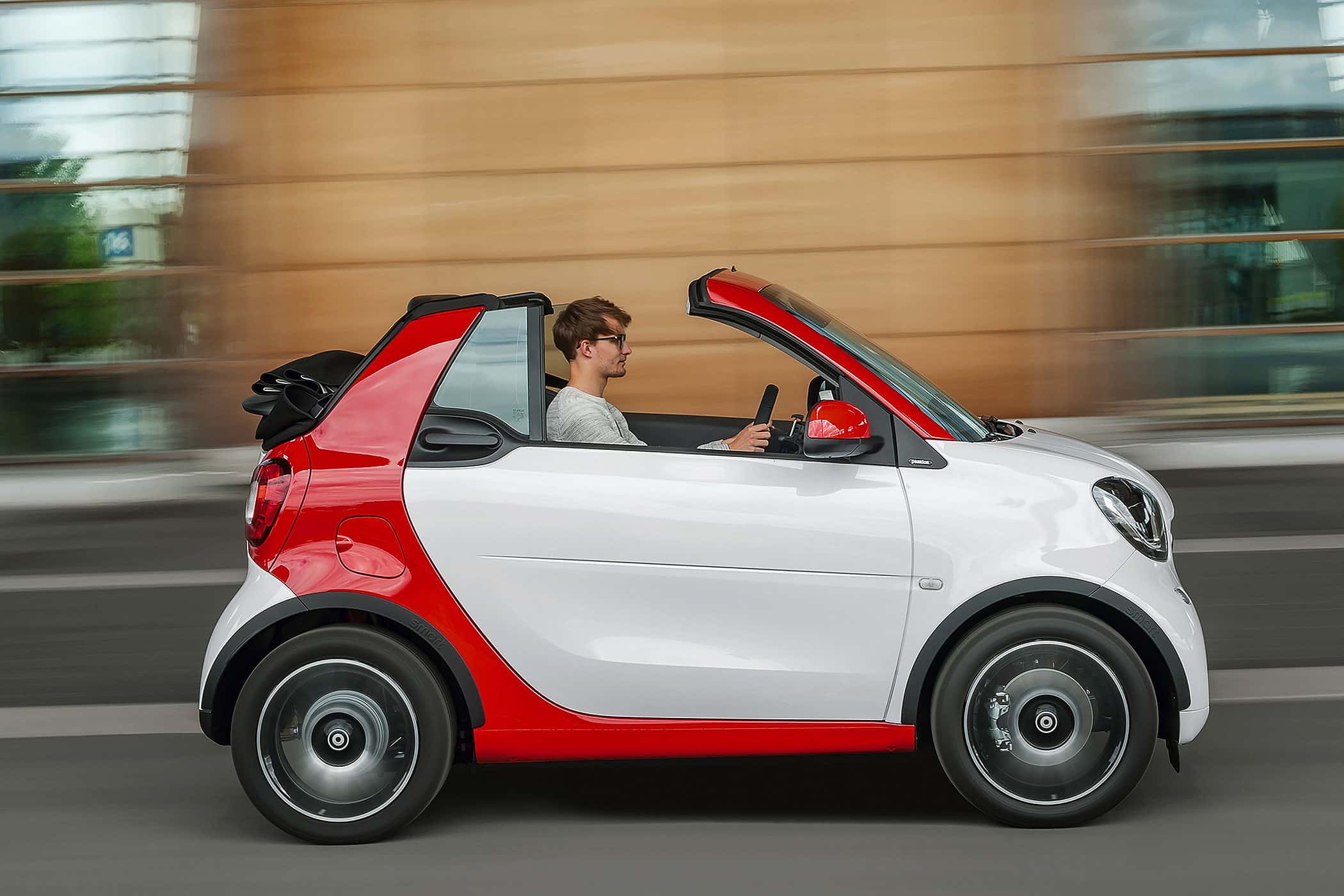 08/2015, Smart Fortwo Cabrio 28.8.2015 Sperrfrist