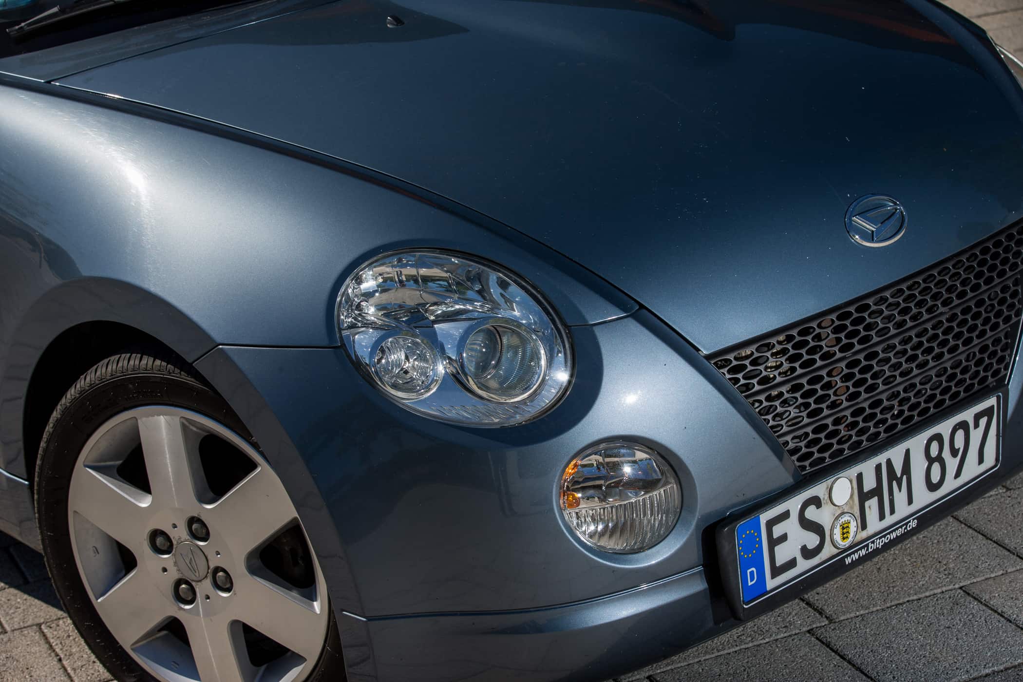Daihatsu Copen, Frontscheinwerfer