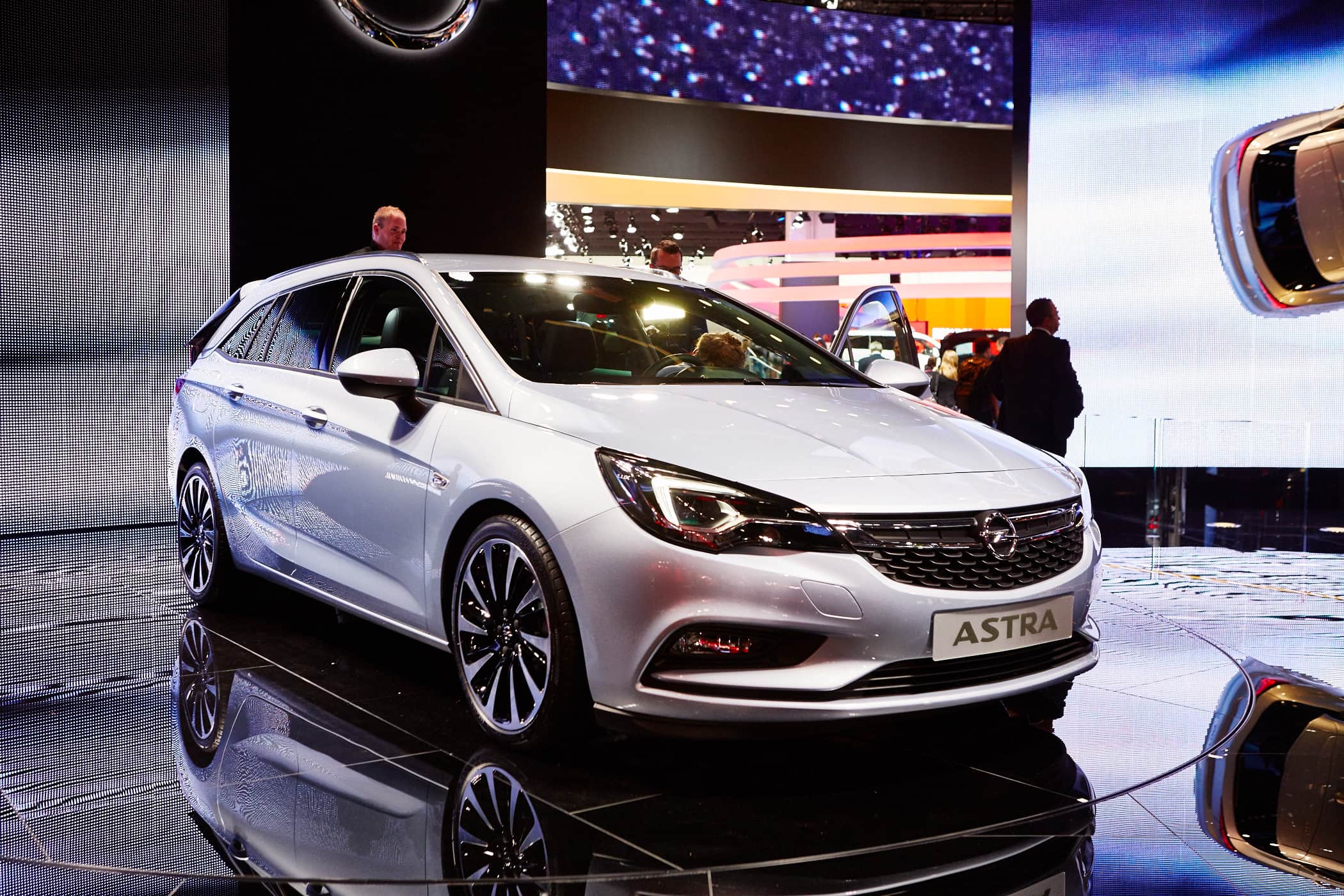 IAA 2015, Opel Astra Sports Tourer