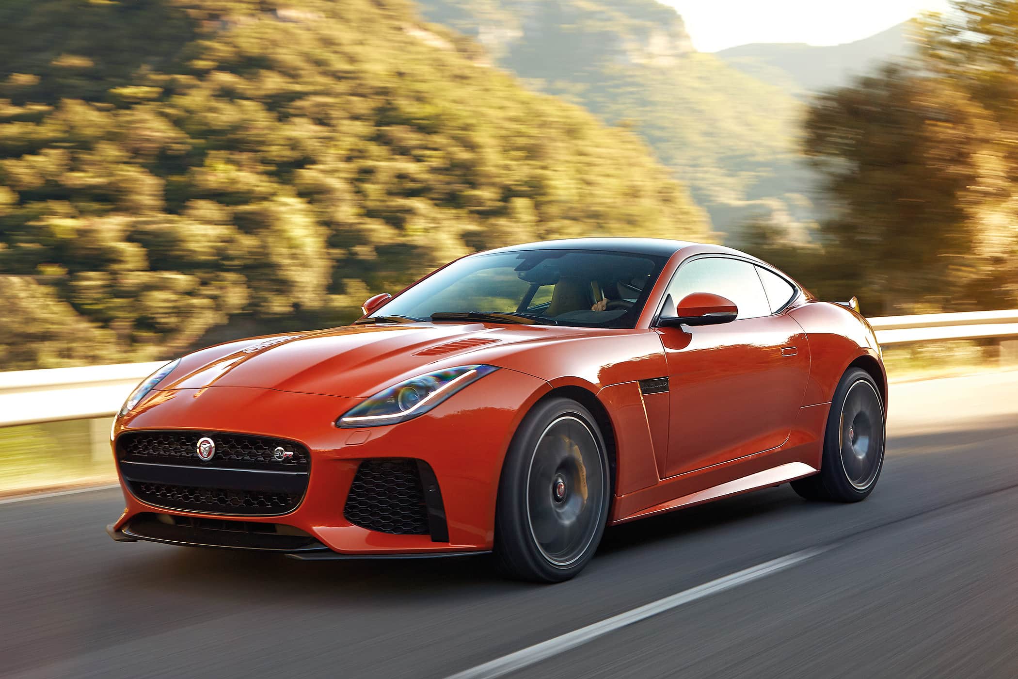 Jaguar F.Type SVR Coupé