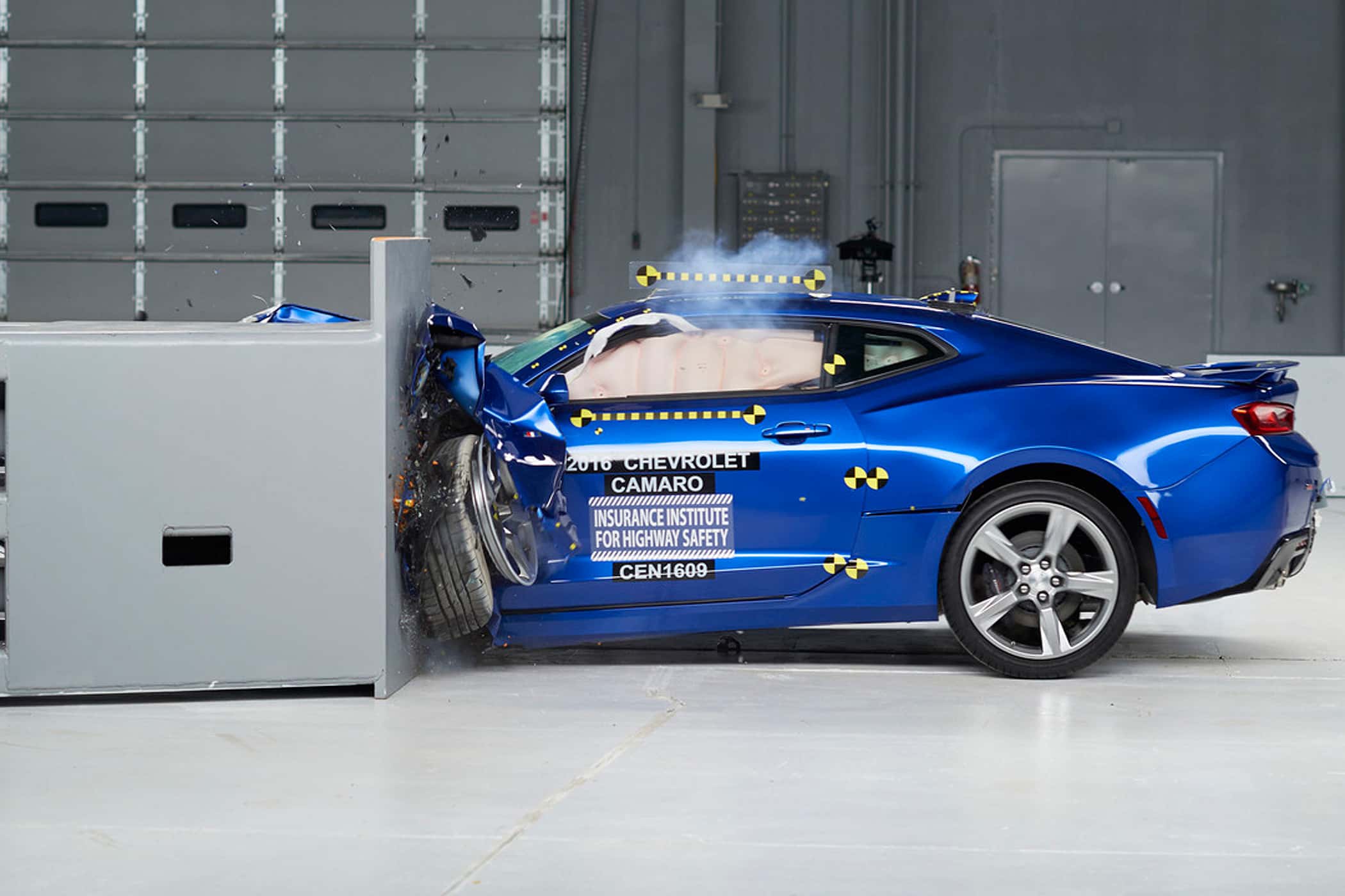 IIHS Crashtest 2016b Musclecars