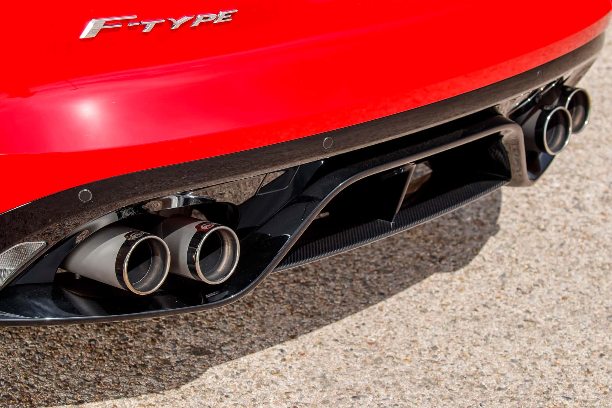 Jaguar F-Type SVR, Fahrbericht, 06/2016