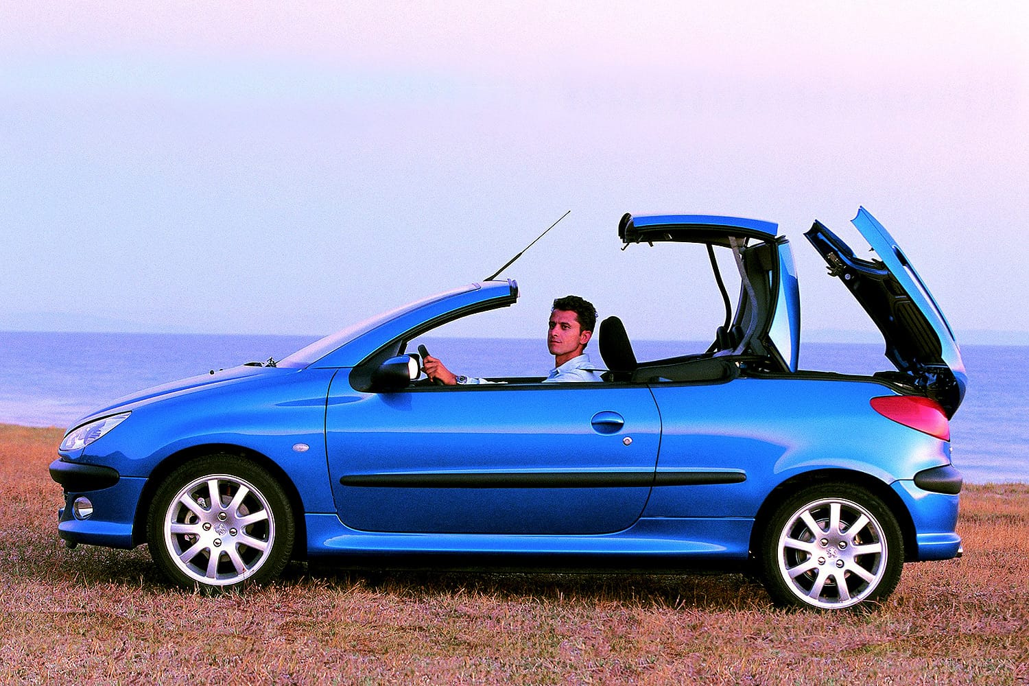 Kauftipp Peugeot 206 CC: Klappdachcabrio ab 3.700 €